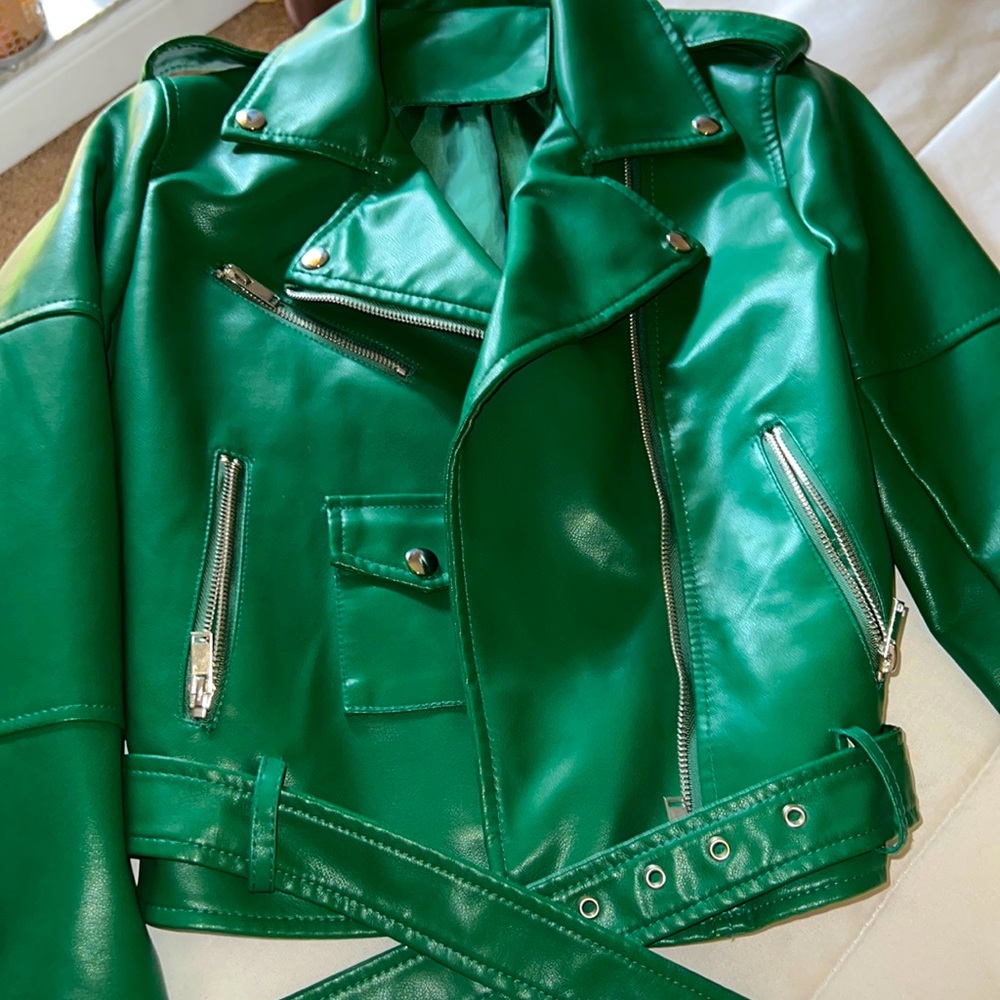 Shein impeccable fake lather emerald green moto jacket mid size